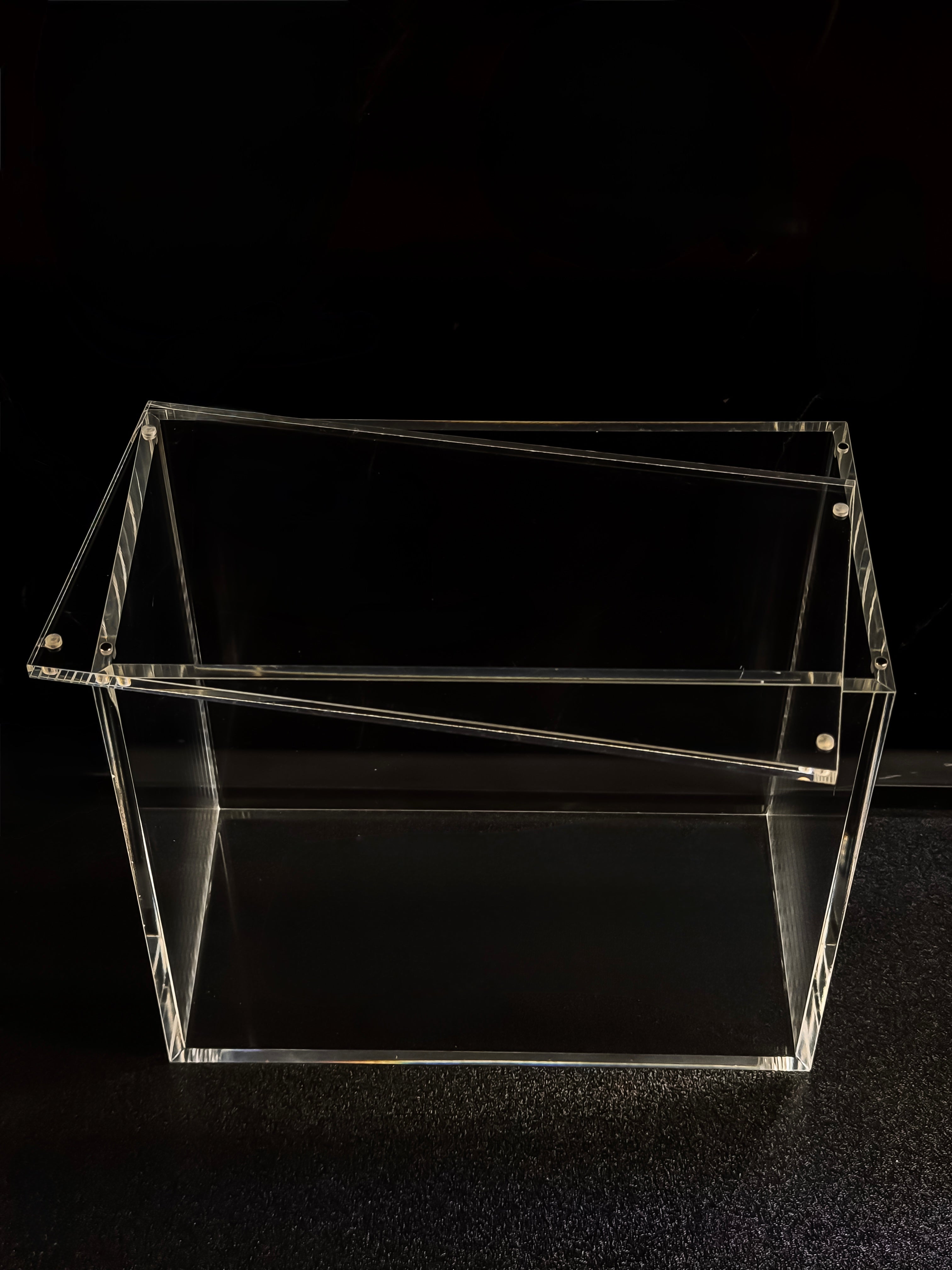 Akrylový box ETB
