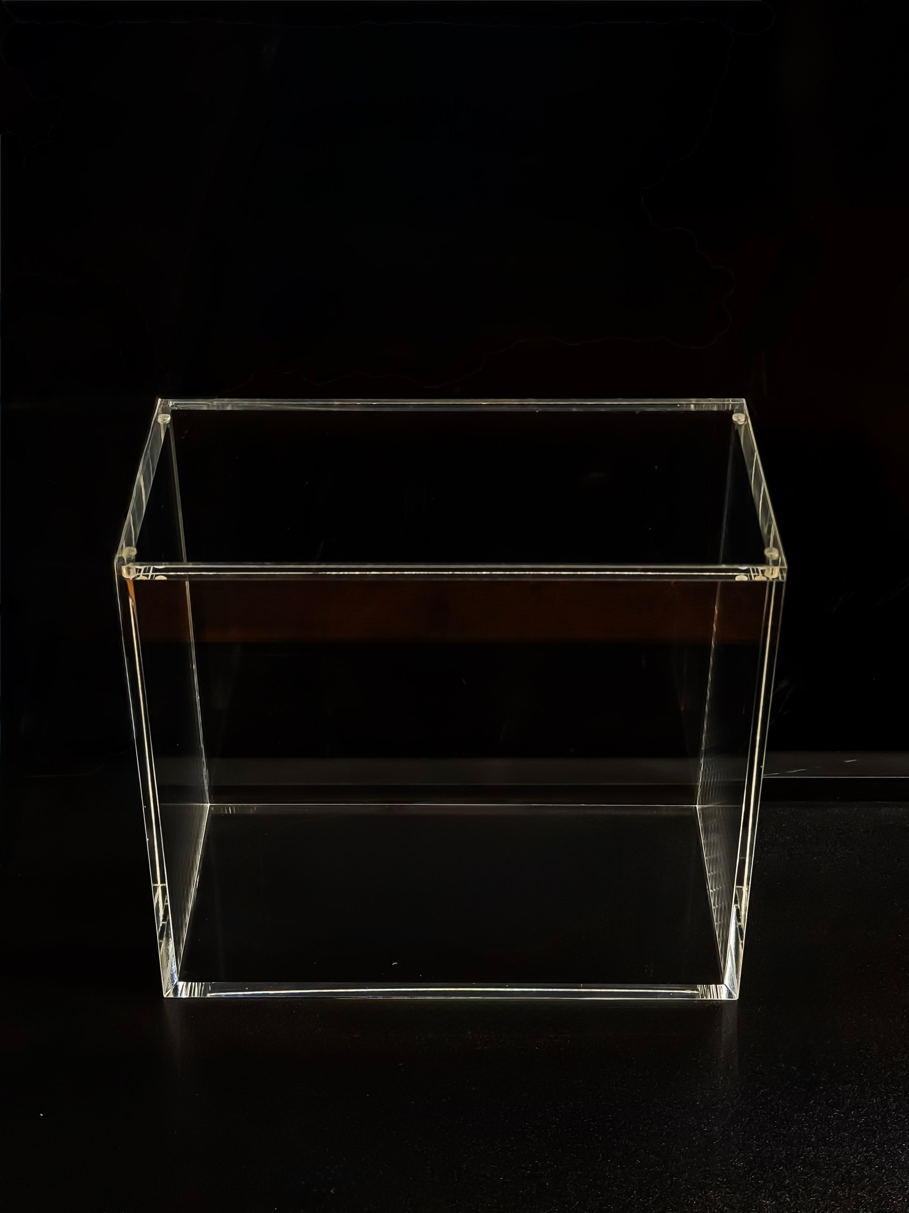 Akrylový box ETB